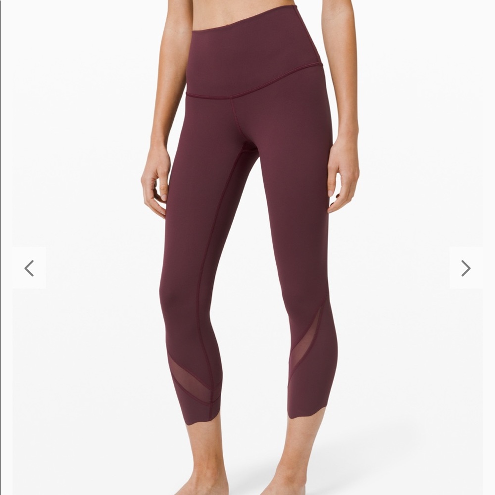 Lululemon leggings wunder under scallop size 8